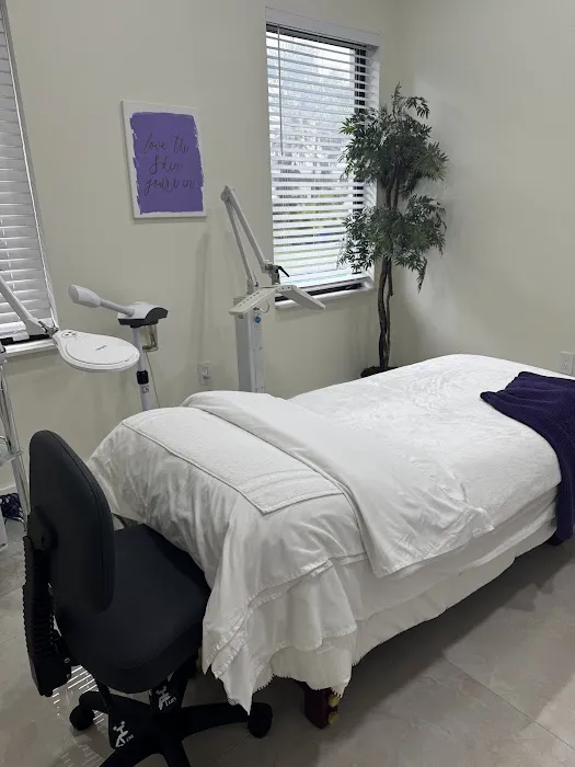 Lavender Facial Bar Picture 1