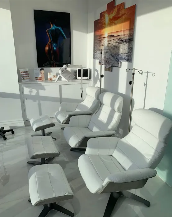 Body & Mind, MD Picture 8