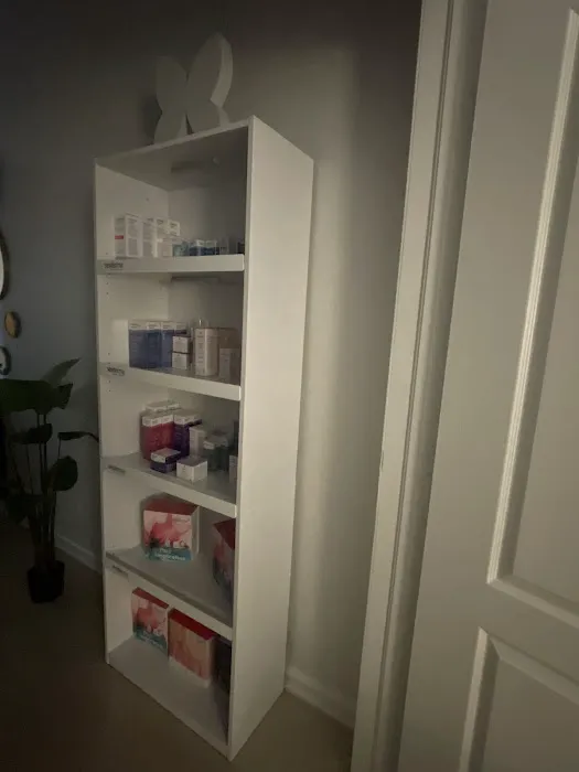 Ziba Renewal Studio Picture 3