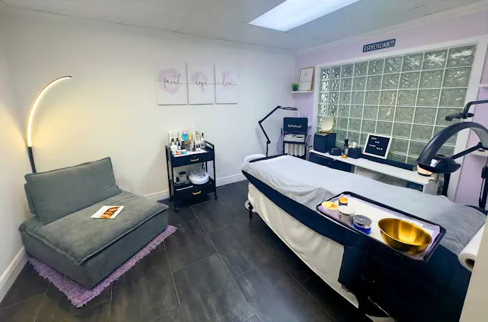 Derma Hope Picture 1