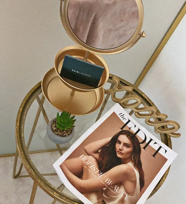 Skin Lounge Picture 1