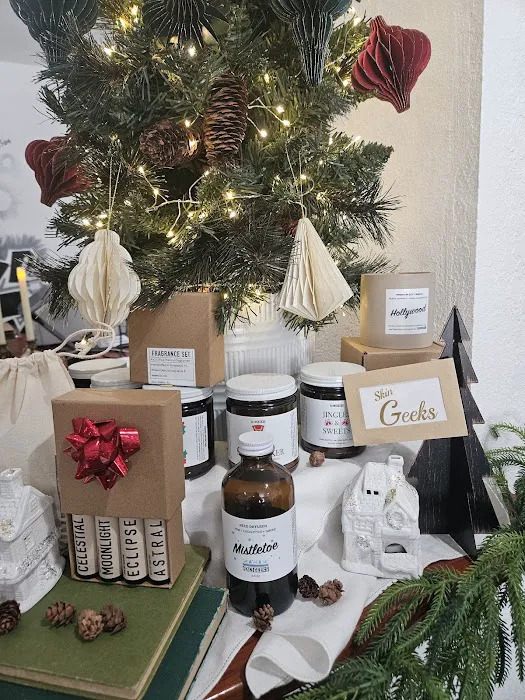 Skin Geeks Picture 2