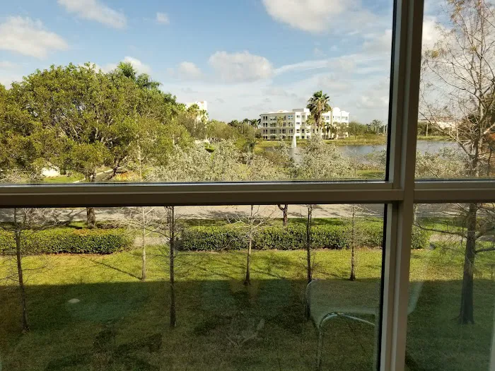 Hollywood Dermatology & Cosmetic Surgery Specialists Picture 1