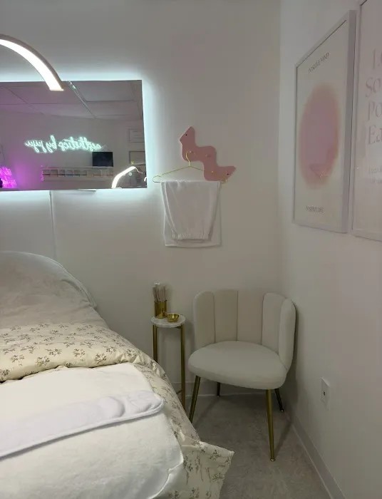 Aesthetics by Juju Picture 2