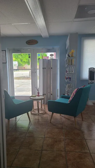 LR Face & BodyWorks Picture 3