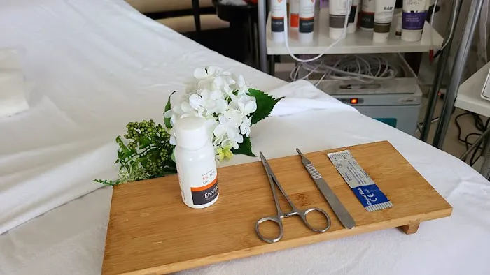 LR Face & BodyWorks Picture 4