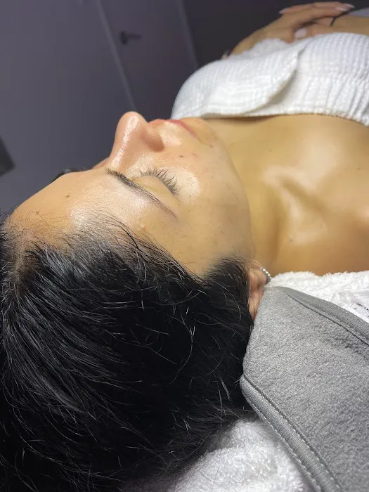 Glow Refinery Picture 7