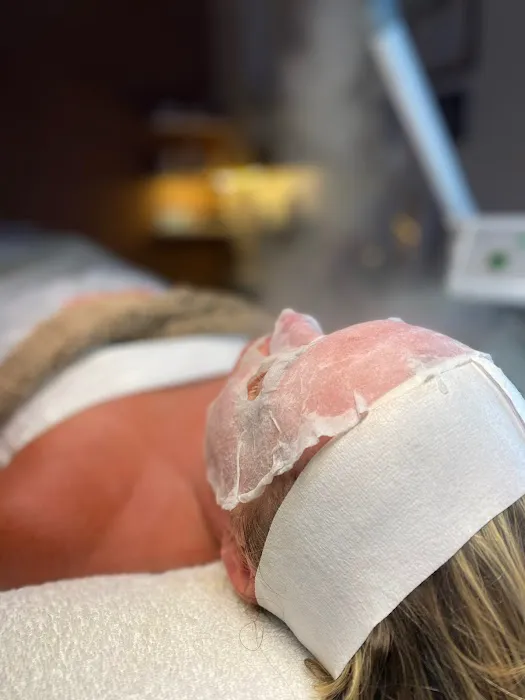 Glow Refinery Picture 8