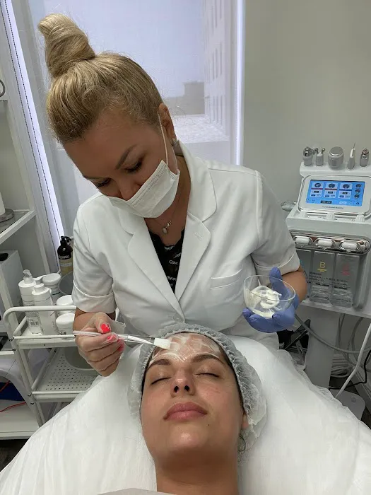 Elena Vale Pro | Facial Spa Picture 8