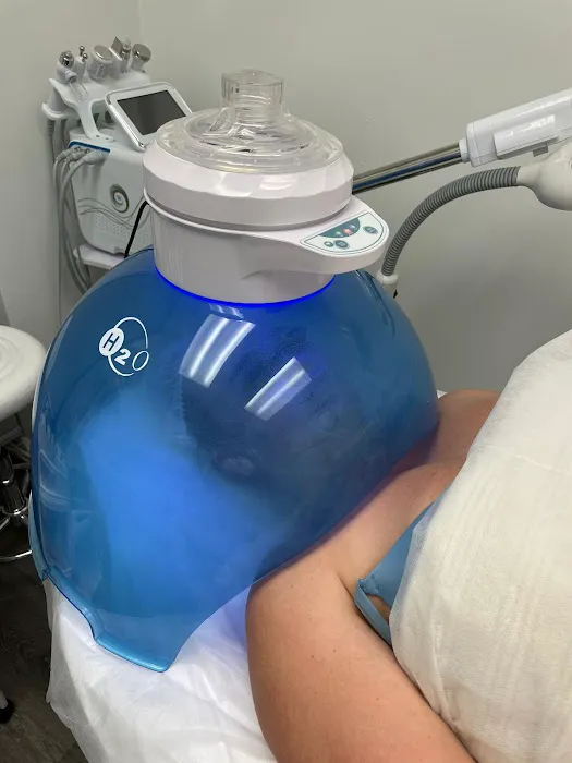 Elena Vale Pro | Facial Spa Picture 6