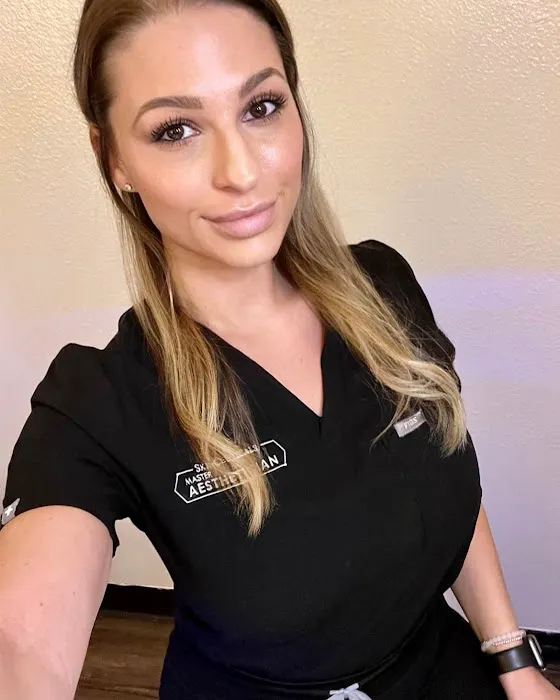 Carli Angela Aesthetics Picture 8