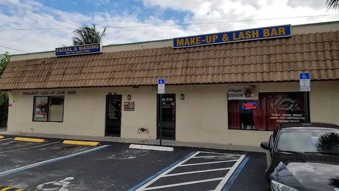 Beauty Is Skindeep Picture 8