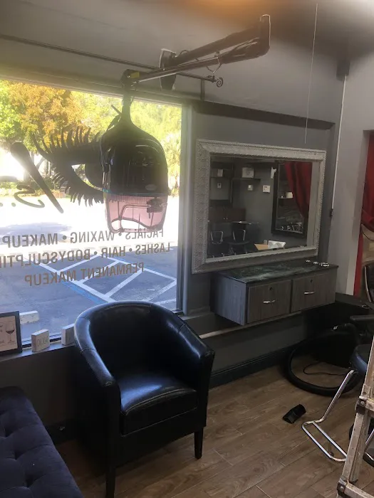 Beauty Is Skindeep Picture 4