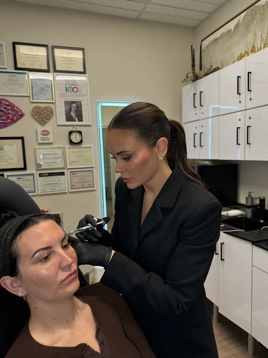 The Aesthetic Label Picture 6