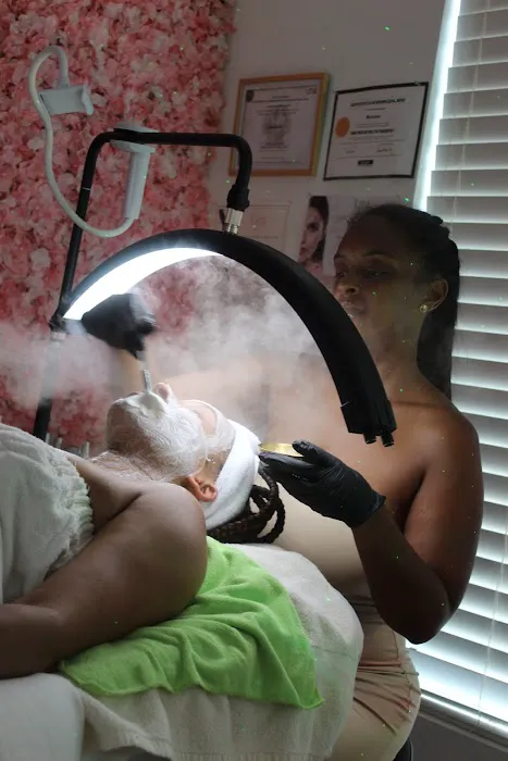 Laluz Beauty Picture 3