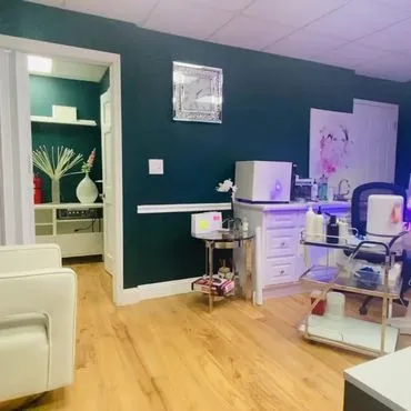 Diverse Skin Solutions & Acne Care Picture 3