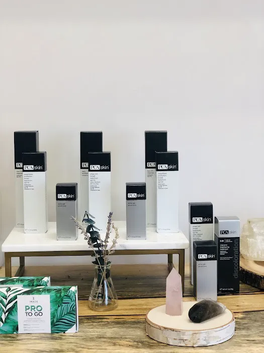 Spa Veronica Nagliatti Skincare & Massage Therapy Picture 2