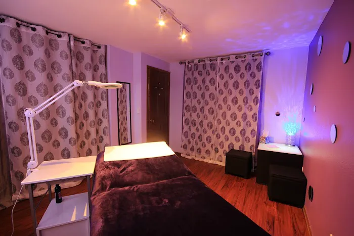 Ageless Beauty Studio Picture 10