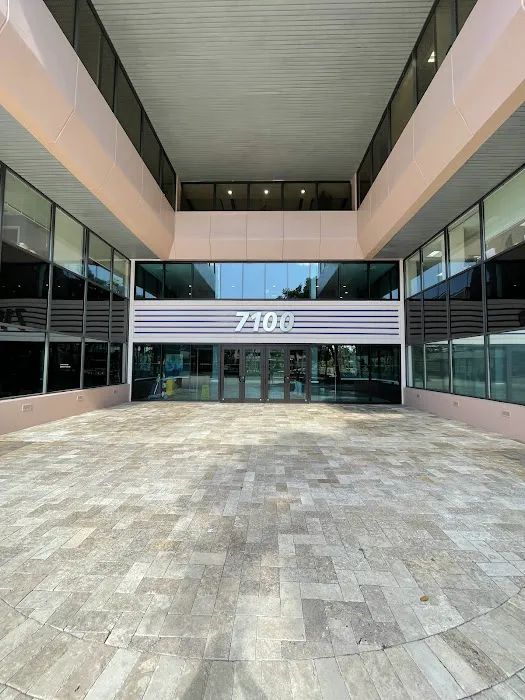 Barnett Dermatology of Boca Raton Picture 6