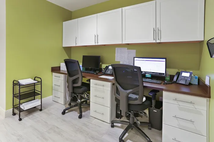 Clearlyderm Dermatology Surgery and Vein Center Picture 8