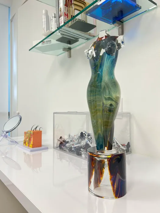 Medbeautiq Picture 7