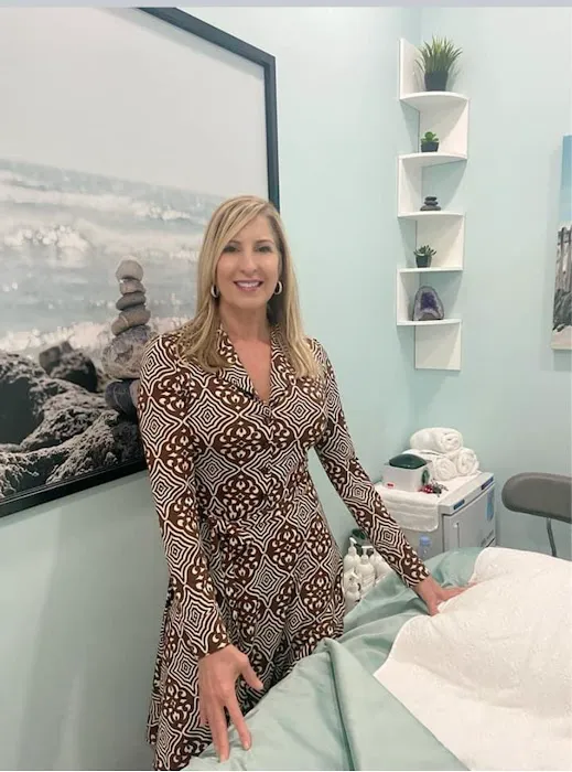 Lucky Girl Bath and Beauty Picture 1