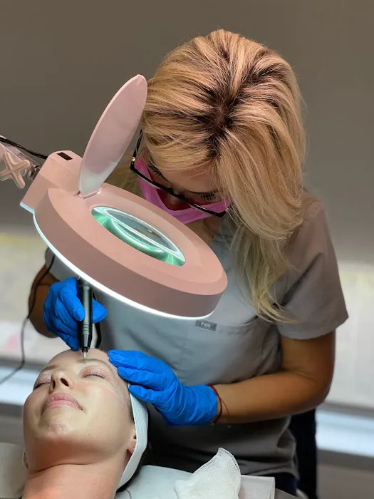 East End Beauty Picture 3