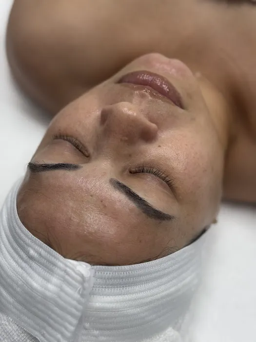 Vanilla plus skin studio Picture 1