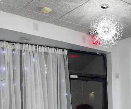 Bloominu2019 Beauty Bar