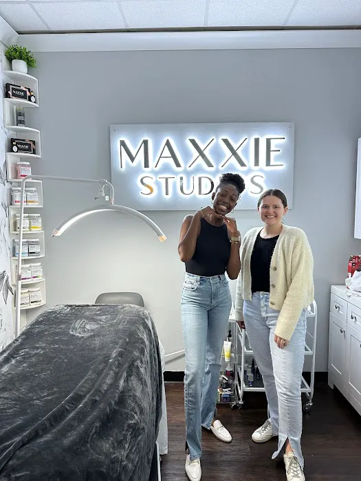 MAXXIE Studios Picture 3
