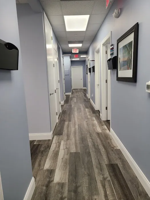 Palm Beach Dermatology Picture 7