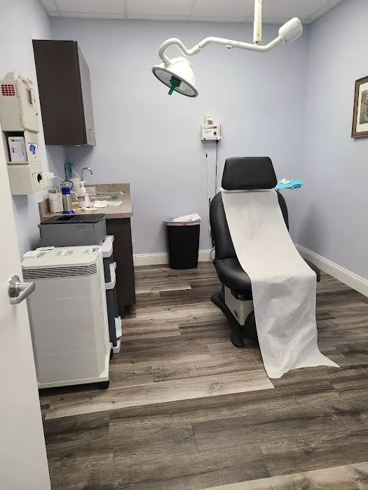 Palm Beach Dermatology Picture 6