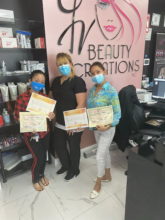 Master Esthetician Yahaira Valle Picture 2