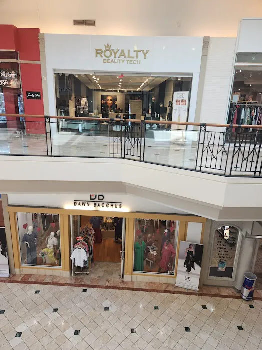 ROYALTY BEAUTY TECH Picture 2