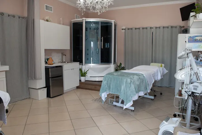 Harmony Spa - Skin Care and Full Body Wax Picture 3