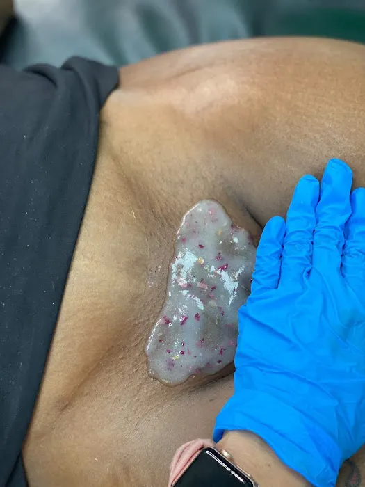 Rae's Touch Picture 5