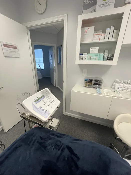 MedBar Esthetics Picture 2