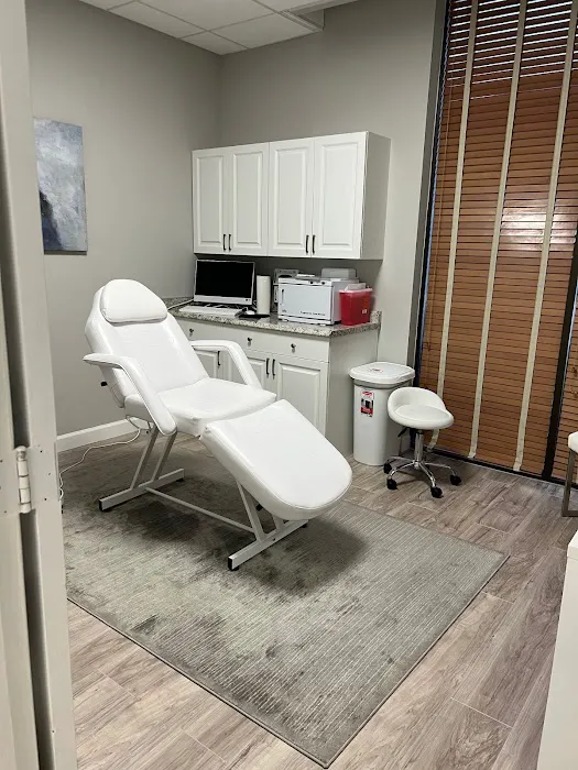 Pure Glow Palm Beach Picture 5