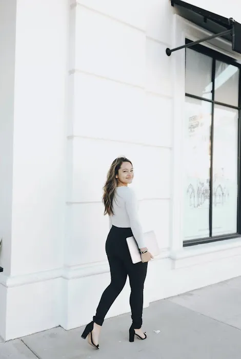 23 Aesthetics Picture 3