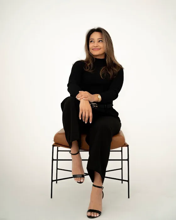 23 Aesthetics Picture 2