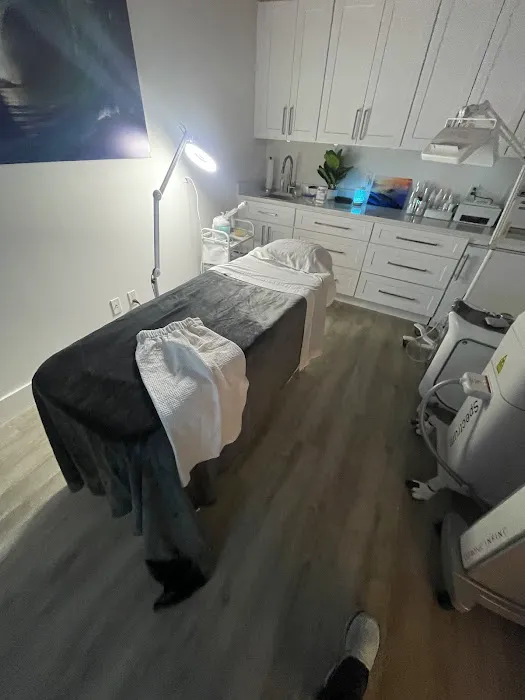 Diamante Medical Skin Care Picture 3