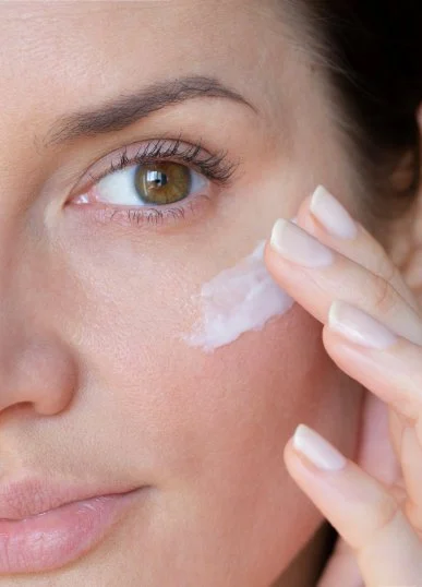 Everything You Need To Know About Eye Creams To Improve Dry Skin