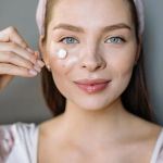 How to Soothe Eye Creams for Dark Circles: Tips, Ingredients & Application