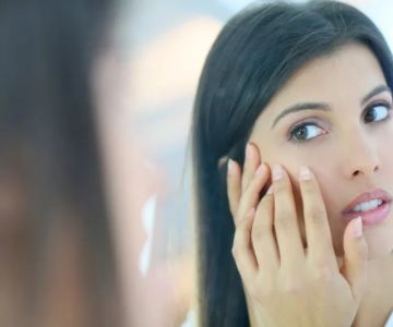 Skin Care Tips for Fine Lines in People with Combination Skin