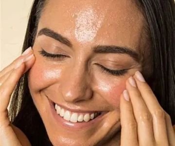 Natural Remedies for Oily Skin: Tips and Treatments to Balance Your Skin