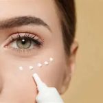 How to Manage Eye Creams for Dry Skin: Tips for Proper Care