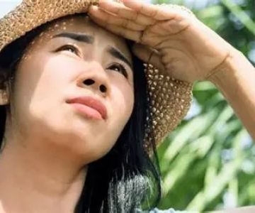 How To Balance Sun Damage In People Over 40