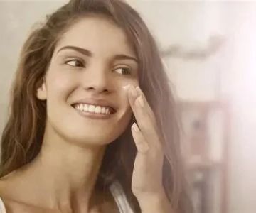 How to Protect Your Skin From Night Creams to Improve Blackheads