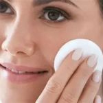 How to Manage Oily Skin: 15 Expert Tips for a Clearer Complexion