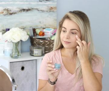 Best Skin Care Routine For Puffy Eyes With A Simple Routine
